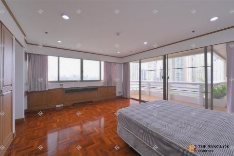 Condo à Bangkok, Thaïlande, 3 chambres № 233549 - photo 6