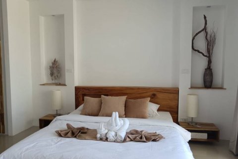 Chalet de 5 dormitorios en Surat Thani, Tailandia № 115458 - foto 8