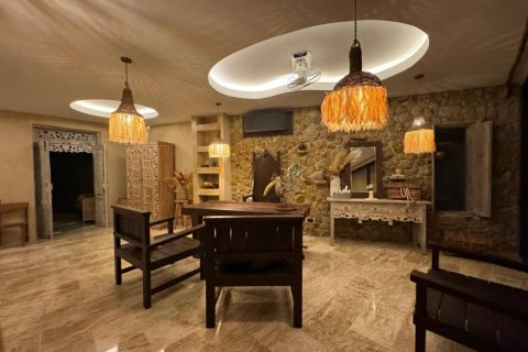 Chalet de 3 dormitorios en Surat Thani, Tailandia № 115457 - foto 7