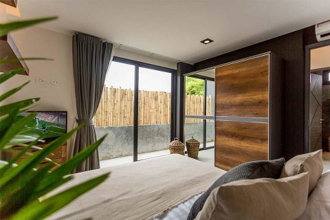 Casa de 3 dormitorios en Phuket, Tailandia № 66930 - foto 8