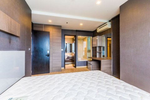 Condominio de 2 dormitorios en Bangkok, Tailandia № 66932 - foto 11