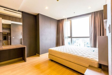 Condominio de 2 dormitorios en Bangkok, Tailandia № 66932 - foto 17