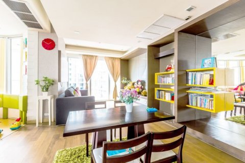 Condominio de 2 dormitorios en Bangkok, Tailandia № 66932 - foto 18