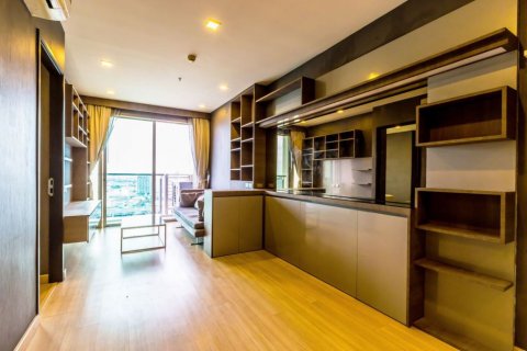 Condominio de 2 dormitorios en Bangkok, Tailandia № 66932 - foto 3
