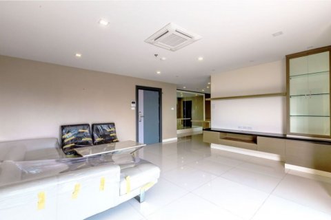 Condo à Bangkok, Thaïlande, 2 chambres № 66933 - photo 14