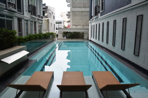 Condo in Bangkok, Thailand, 2 bedrooms № 66927 - photo 8