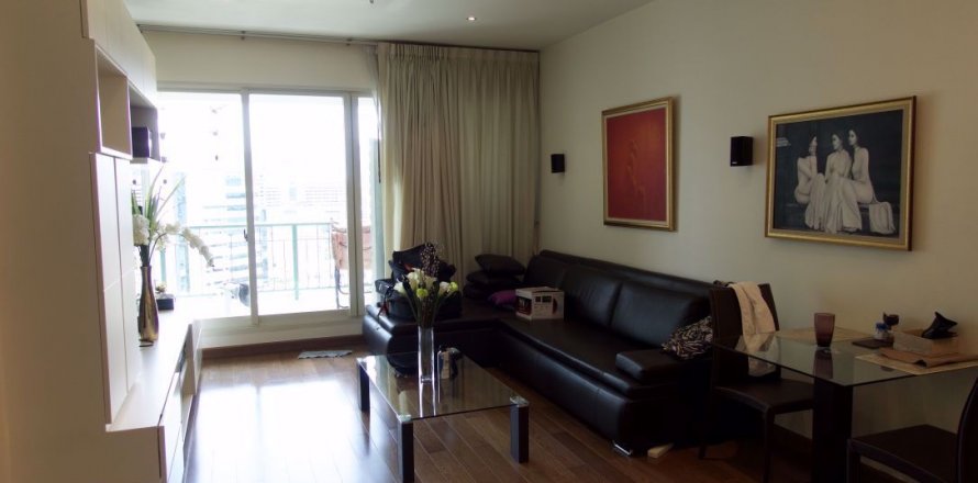 Condo in Bangkok, Thailand, 1 bedroom in The Address Chidlom № 69571