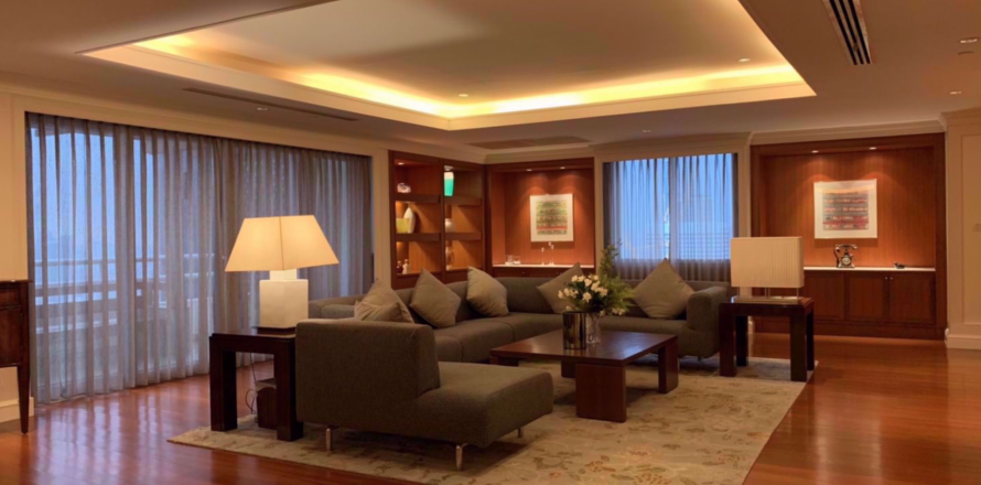Penthouse in Watthana, Bangkok, Thailand 4 Schlafzimmer № 69568