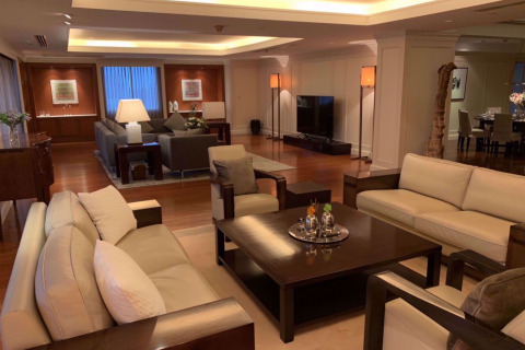 Penthouse in Watthana, Bangkok, Thailand 4 Schlafzimmer № 69568 - Foto 4
