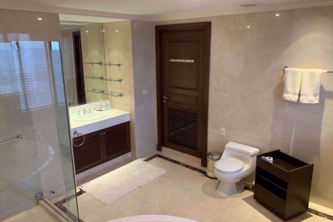 Penthouse in Watthana, Bangkok, Thailand 4 Schlafzimmer № 69568 - Foto 12