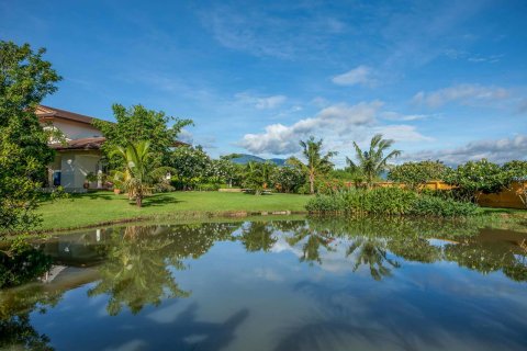 Chalet de 5 dormitorios en Chiang Mai, Tailandia № 190932 - foto 29