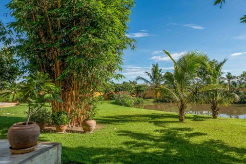 Chalet de 5 dormitorios en Chiang Mai, Tailandia № 190932 - foto 28