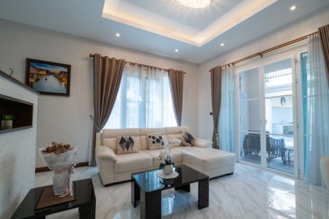 Chalet de 3 dormitorios en Chiang Mai, Tailandia № 155338 - foto 11