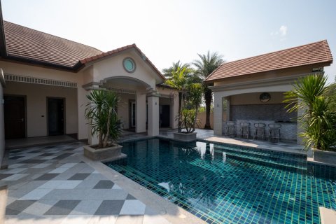 Chalet de 3 dormitorios en Chiang Mai, Tailandia № 155338 - foto 7