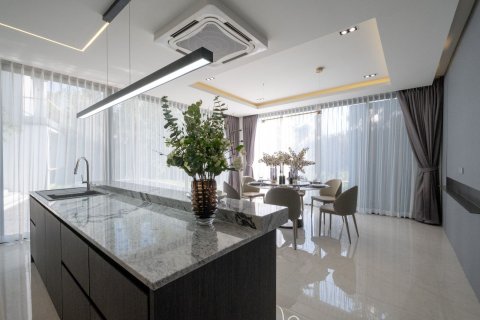 Chalet de 4 dormitorios en Chiang Mai, Tailandia № 155340 - foto 10