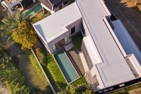 Chalet de 4 dormitorios en Chiang Mai, Tailandia № 155340 - foto 4