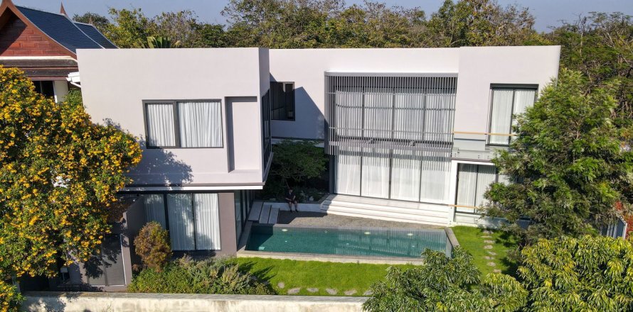 Chalet de 4 dormitorios en Chiang Mai, Tailandia № 155340