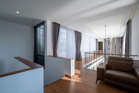 Chalet de 4 dormitorios en Chiang Mai, Tailandia № 155340 - foto 15