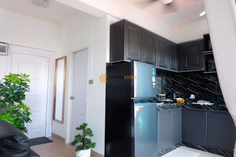 Condo sur Jomtien Beach, Pattaya, Thaïlande, 1 chambre № 204861 - photo 11