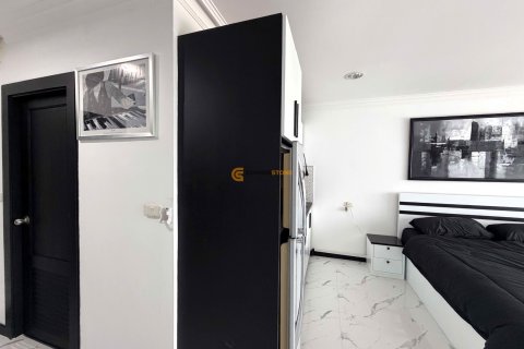 Condominio de 1 dormitorio en Jomtien Beach, Pattaya, Tailandia № 204866 - foto 8