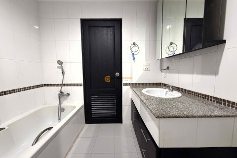 Condominio de 1 dormitorio en Jomtien Beach, Pattaya, Tailandia № 204866 - foto 13