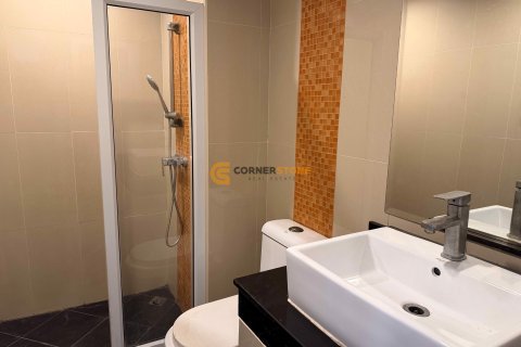 Condominio de 1 dormitorio en Jomtien Beach, Pattaya, Tailandia № 204865 - foto 5