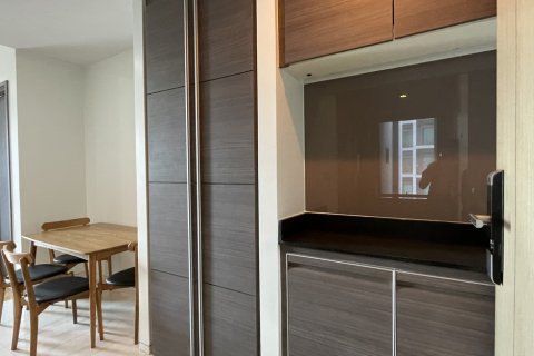 Кондоминиум с 1 спальней в Ваттхане, Бангкок, Таиланд № 201033 - фото 14