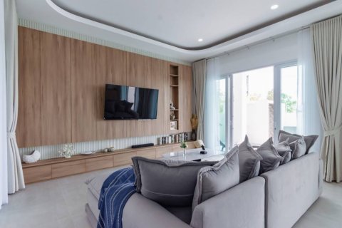 Chalet de 3 dormitorios en Hua Hin, Tailandia № 172805 - foto 4