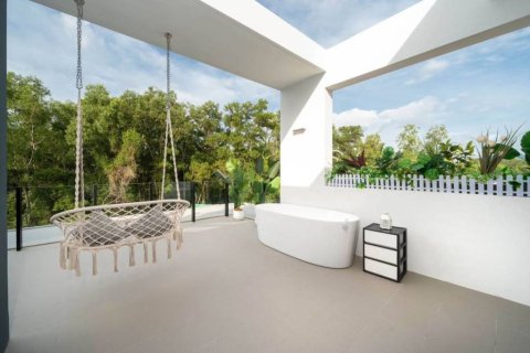 Chalet de 3 dormitorios en Phuket, Tailandia № 172804 - foto 9
