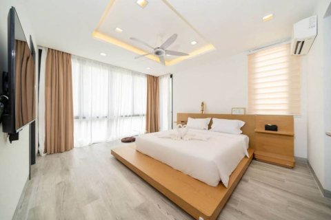 Chalet de 3 dormitorios en Phuket, Tailandia № 172804 - foto 5