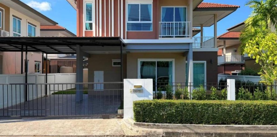 Casa de 4 dormitorios en Phuket, Tailandia № 172806