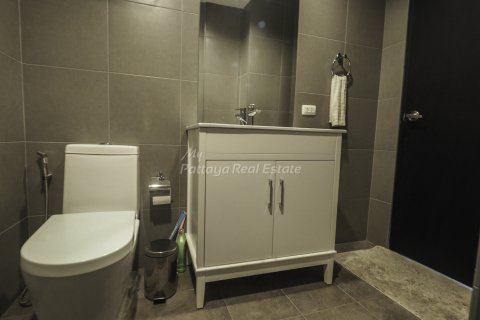 Condominio de 2 dormitorios en Pattaya, Tailandia № 155753 - foto 12