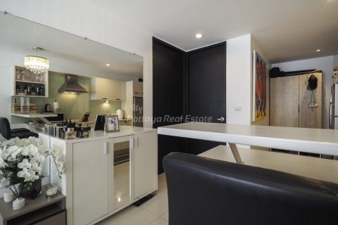 Condominio de 2 dormitorios en Pattaya, Tailandia № 155753 - foto 3