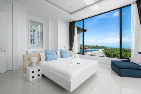 Chalet de 5 dormitorios en Ko Samui, Tailandia № 169084 - foto 22