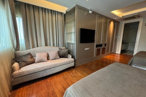 Condominio de 4 dormitorios en Sathon, Bangkok, Tailandia № 142950 - foto 9