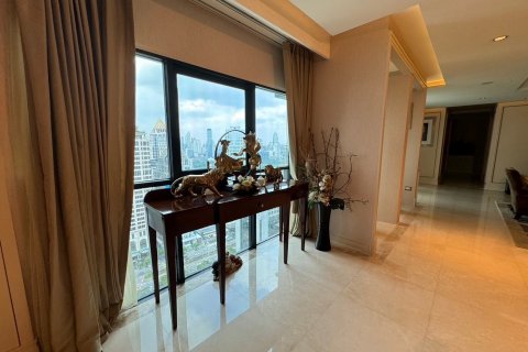 Condominio de 4 dormitorios en Sathon, Bangkok, Tailandia № 142950 - foto 3