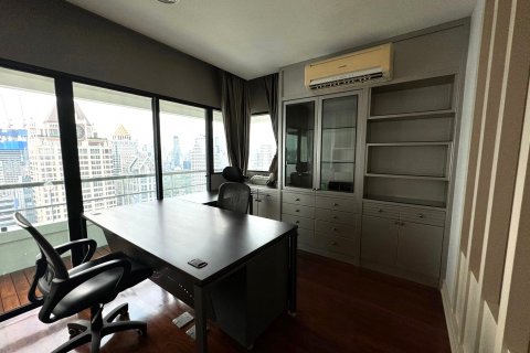 Condominio de 4 dormitorios en Sathon, Bangkok, Tailandia № 142950 - foto 16