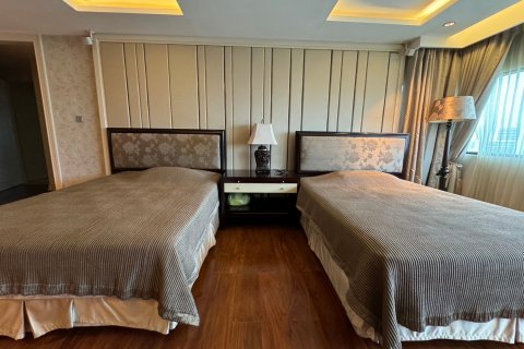Condominio de 4 dormitorios en Sathon, Bangkok, Tailandia № 142950 - foto 7