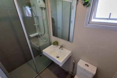Condominio de 3 dormitorios en Bangkok, Tailandia № 142970 - foto 11
