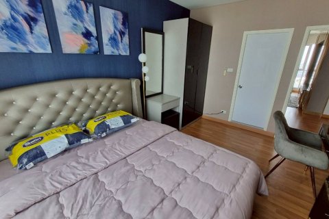 Condominio de 3 dormitorios en Bangkok, Tailandia № 142970 - foto 4