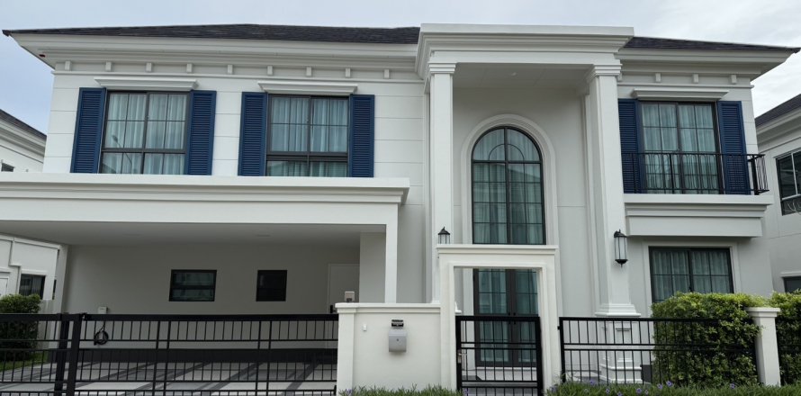Casa de 4 dormitorios en Bang Na, Bangkok, Tailandia № 142951