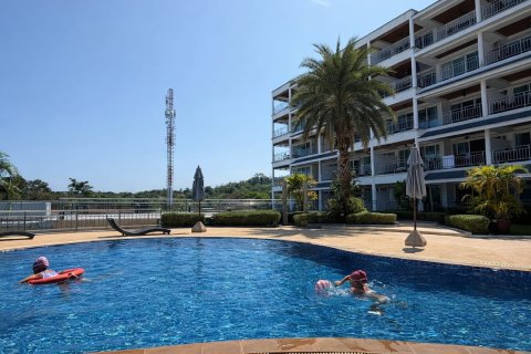 Apartment in Phuket, Thailand 2 bedrooms № 209712 - photo 10