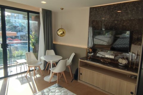 Apartamento de 1 dormitorio en Kata, Tailandia № 209708 - foto 4