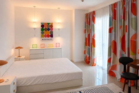 Apartment in Phuket, Thailand 3 bedrooms № 209710 - photo 15