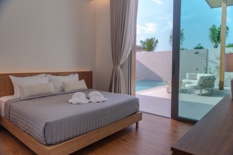 Chalet de 3 dormitorios en Phuket, Tailandia № 170596 - foto 9
