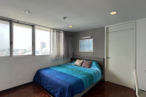Condo in Watthana, Bangkok, Thailand, 2 bedrooms № 201206 - photo 7