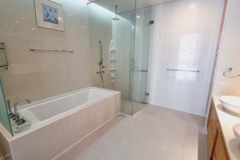 Eigentumswohnung in Watthana, Bangkok, Thailand, 4 Schlafzimmer  № 201207 - Foto 14