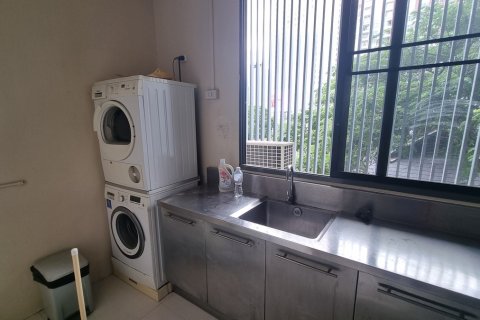 Eigentumswohnung in Watthana, Bangkok, Thailand, 4 Schlafzimmer  № 201207 - Foto 12