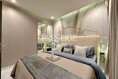Condo in Pattaya, Thailand, 13 bedrooms № 197772 - photo 9