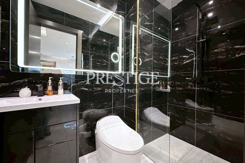 Condo in Pattaya, Thailand, 2 bedrooms № 197771 - photo 13